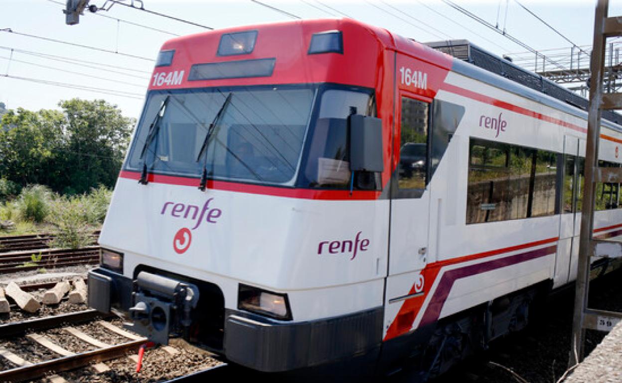 Cortan casi dos horas el tren a Santurtzi por una avería en Barakaldo